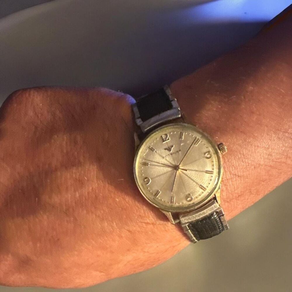 Vintage Wittnauer Mechanical Mens wind Wrist Watch 10K RGP Bezel Gold Tone